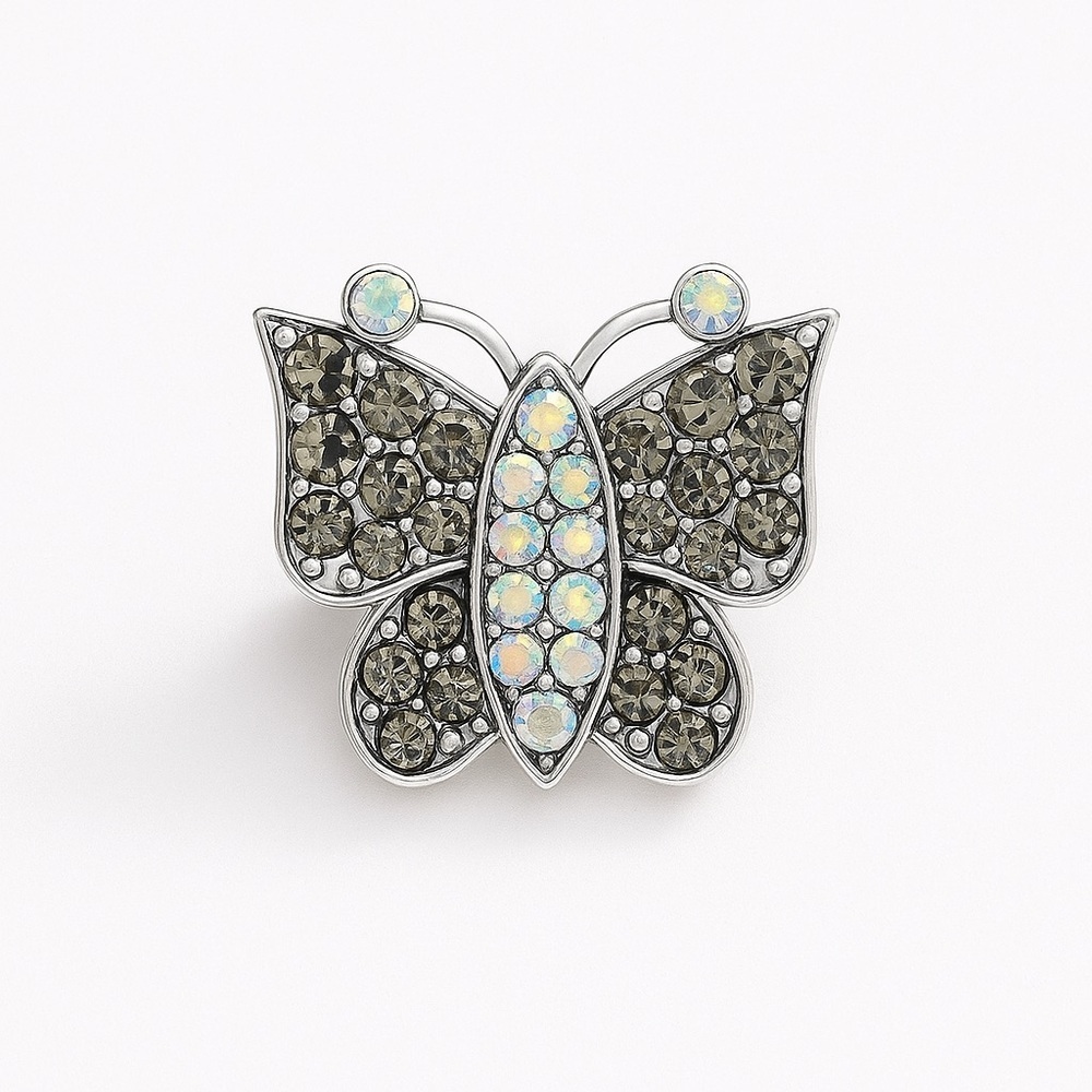 ⚜️💎 Elegant Silver Butterfly Brooch 🦋❤️‍🔥